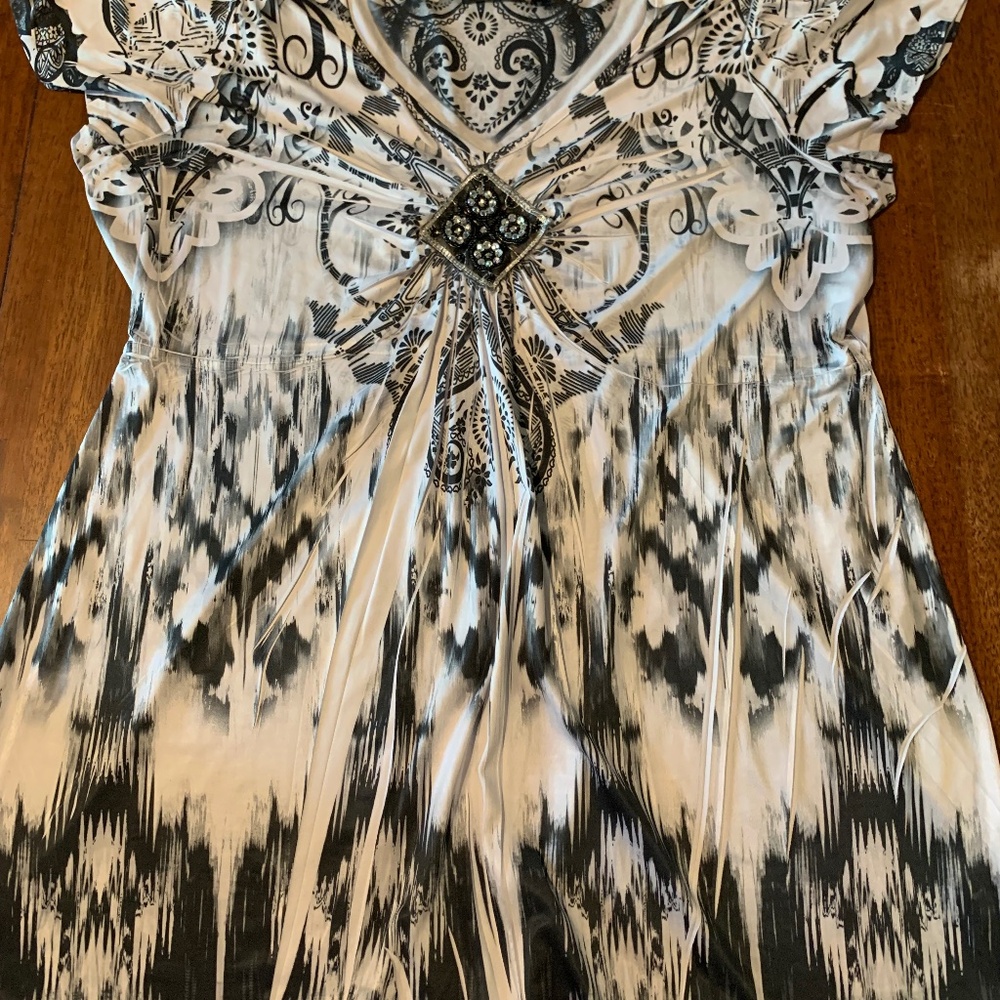 Womens Apt. 9 Sublimination Top Size 1X